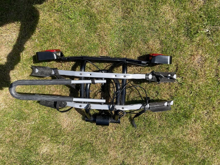 Thule 2 cycle rack ( Tow Bar fitting)