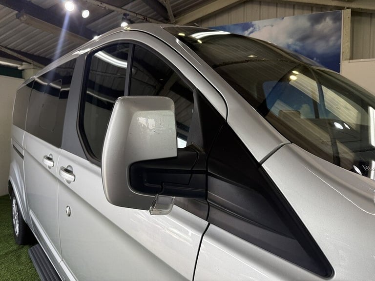 2020 Ford Tourneo Custom 2.0 320 EcoBlue Titanium Minibus Double Cab 5dr Diesel Auto L2 Euro 6 (s...