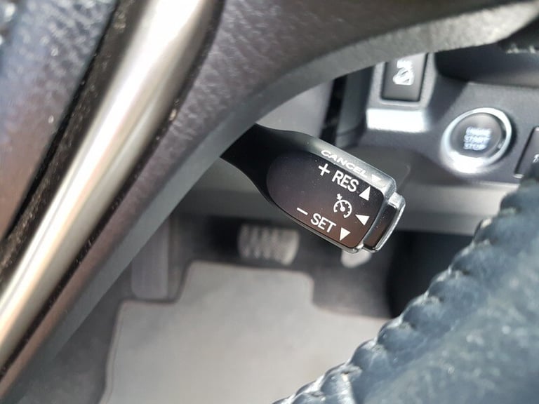 Toyota RAV4 D-4D INVINCIBLE AWD