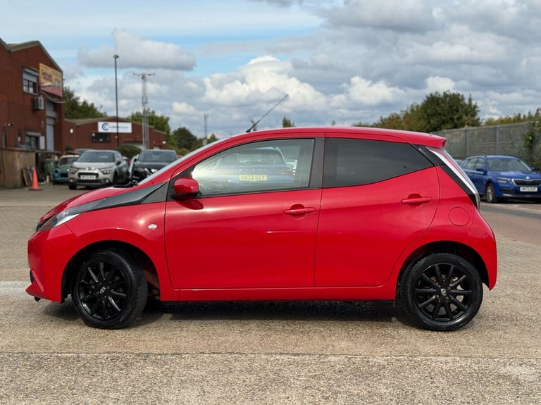 2017 Toyota AYGO 1.0 VVT-i x-style Euro 6 5dr HATCHBACK Petrol Manual