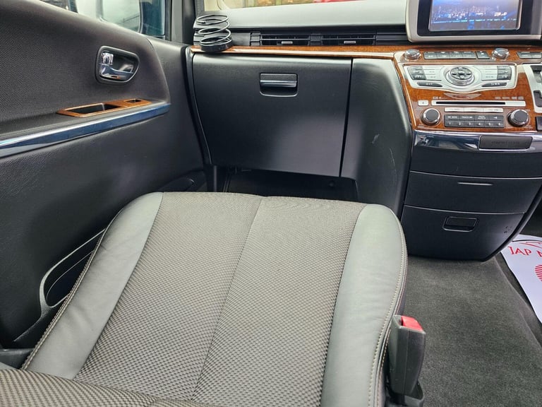  Nissan Elgrand 4WD 3.5 HIGHWAY STAR SERES 3 Petrol Automatic