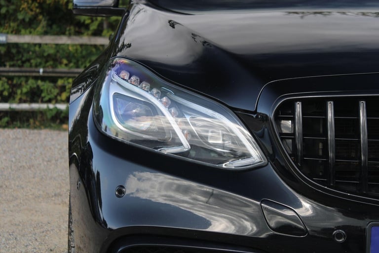 2016 Mercedes-Benz E-Class 5.5 E63 V8 BiTurbo AMG SpdS MCT Euro 6 (s/s) 4dr SALOON Petrol Automatic