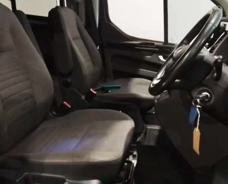 2022 Ford Tourneo Custom 2.0 EcoBlue 130ps L/R 8 Seater Titanium Auto MPV DIESEL Automatic