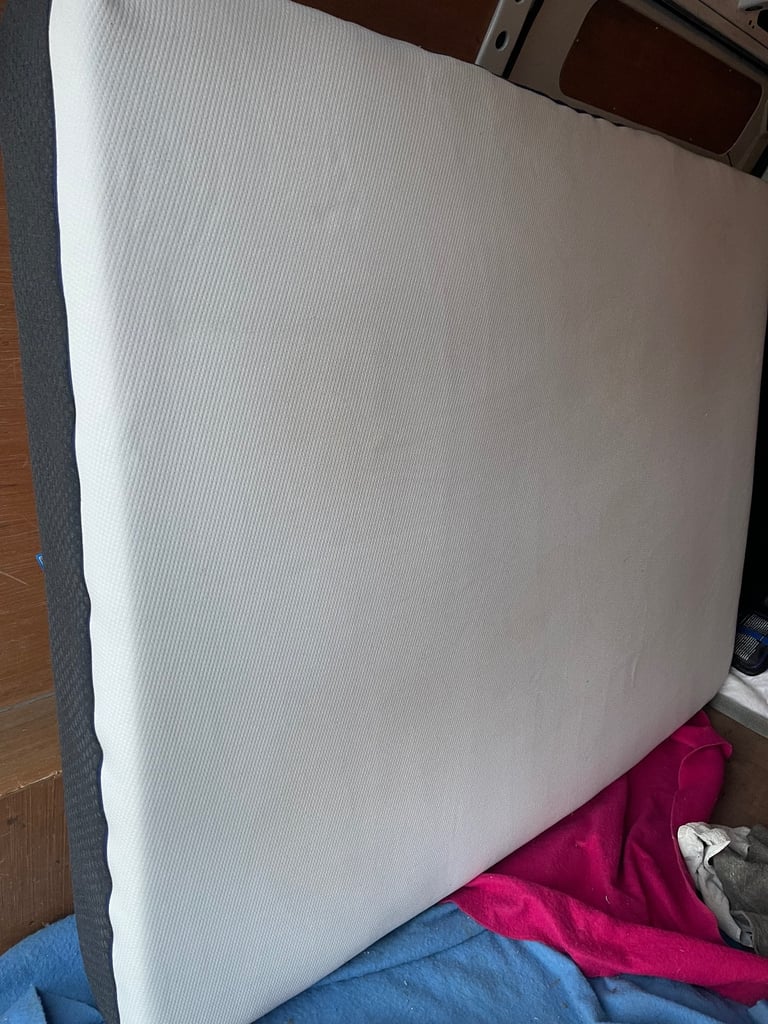 Emma kingsize mattress £70 delivered