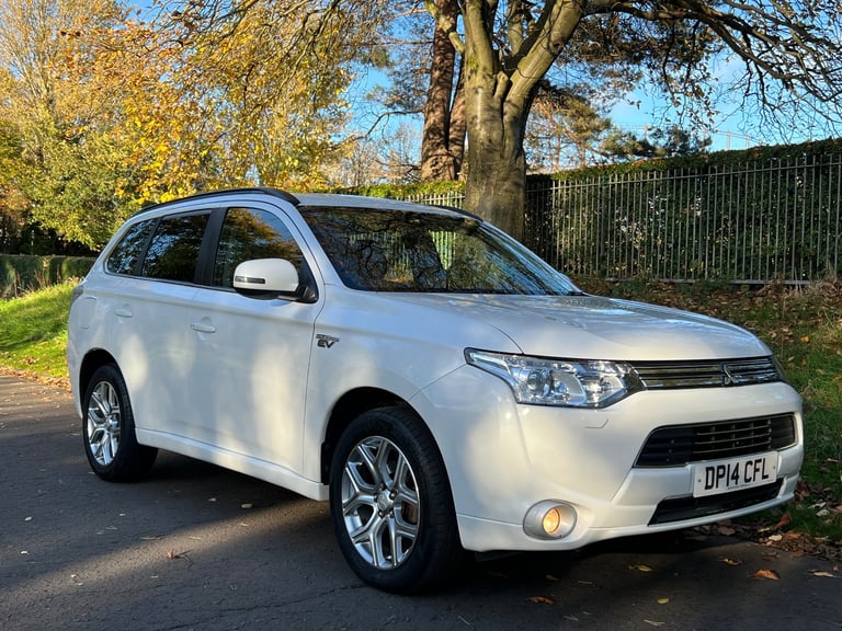 2014 MITSUBISHI OUTLANDER PHEV, GX4H,AUTO, HYBRID, (1998 cc), SERVICE HISTORY,   