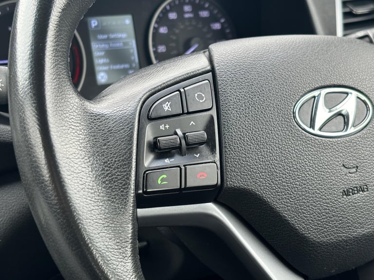 2016 Hyundai TUCSON 2.0 CRDi SE Nav 5dr Auto ESTATE DIESEL Automatic