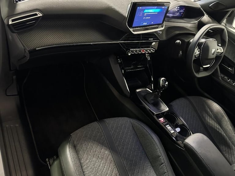 2025 Peugeot 2008 1.2 Puretech Allure Suv 5dr Petrol Manual Euro 6 (s/s) (130 Ps) HATCHBACK Petro...