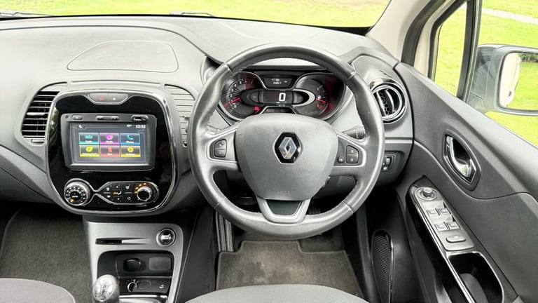 2016 Renault Captur 0.9 TCE 90 Dynamique S Nav 5dr HATCHBACK Petrol Manual