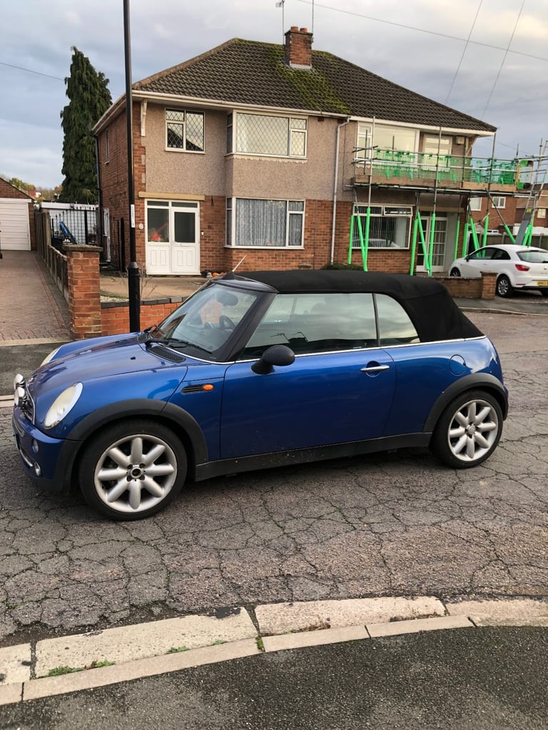 Mini, CONVERTIBLE, Convertible, 2006, Manual, 1598 (cc), 2 doors