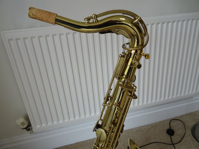 BUFFET SUPER DYNACTION TENOR, ROO PADS, NO TOP F#, HR MPC, 2 NECKS
