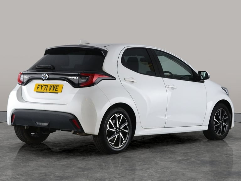 2021 Toyota Yaris 1.5 Hybrid Design 5dr CVT HATCHBACK PETROL/ELECTRIC Automatic