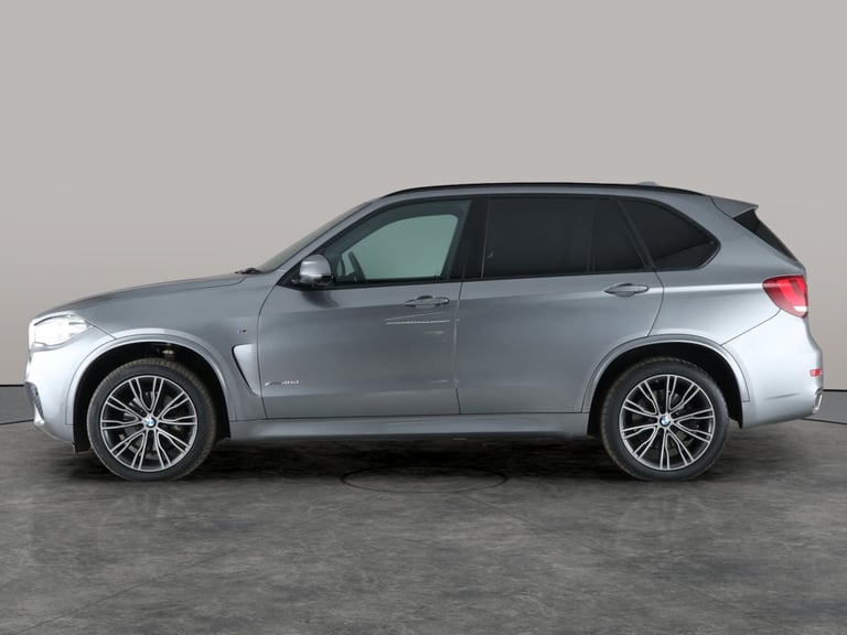 2022 BMW X5 3.0 40d M Sport SUV 5dr Diesel Auto xDrive Euro 6 (s/s) (313 ps) - THIRD-RO Suv Diese...