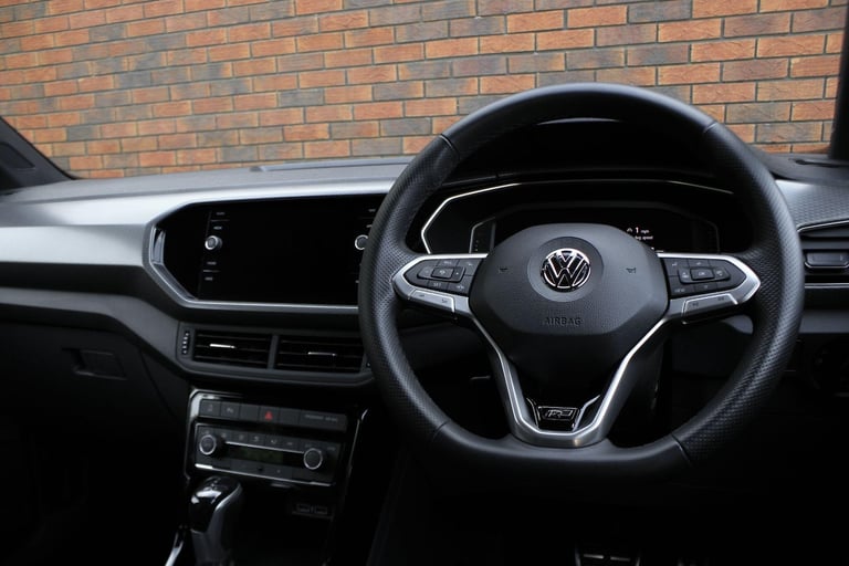 2020 Volkswagen T-Cross 1.0 TSI R-Line DSG Euro 6 (s/s) 5dr HATCHBACK Petrol Automatic