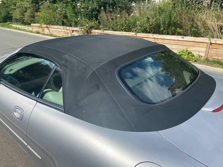 2000 Jaguar XKR 4.0 Supercharged 2dr Auto Petrol