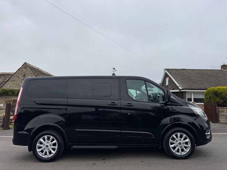 2018 Ford Tourneo Custom 2018 68 FORD TOURNEO CUSTOM 2.0 EcoBlue 130ps Low Roof 8 Seater Titanium...