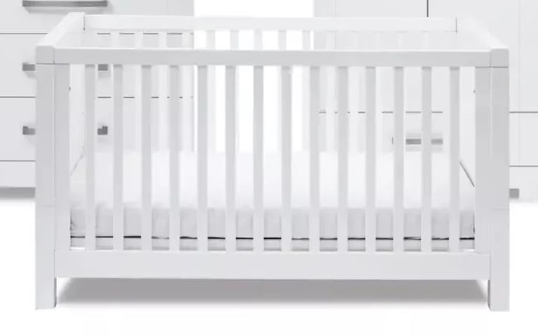 Silver cross cot bed