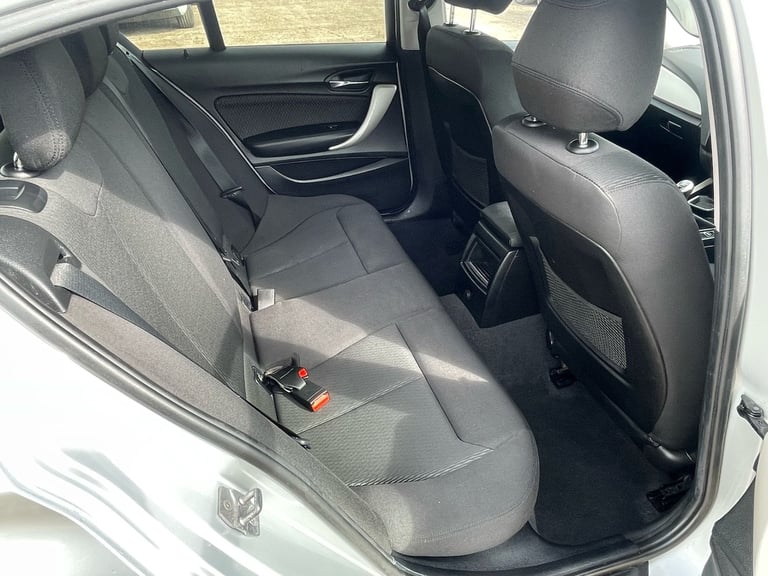 2016 BMW 1 Series 116d SE 5dr HATCHBACK Diesel Manual