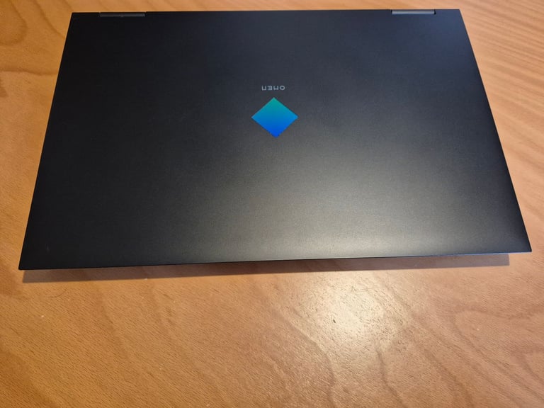 Gaming Laptop HP Omen 17" Intel i7-13700HX/RTX4060/16GB RAM/1TB SSD/Windows 11