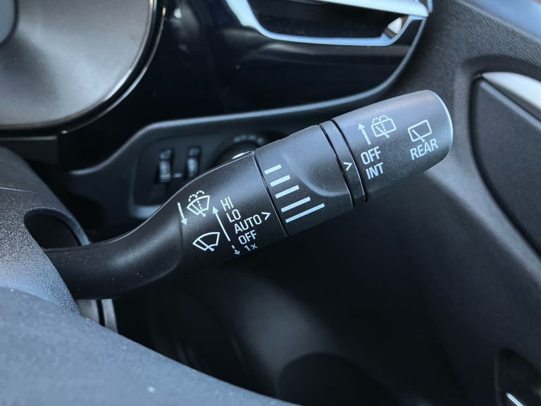 2024 Vauxhall Corsa 100kW Design 50kWh 5dr Auto Hatchback Electric Automatic