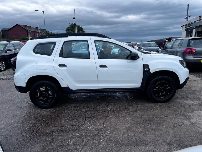 Dacia Duster 1.6 SCe Essential SUV 5dr Petrol Manual Euro 6 (s/s) (115 ps)