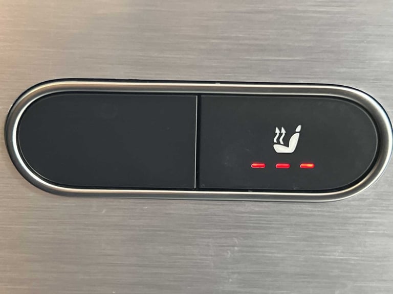 2022 Mercedes-Benz EQA 250 140kW AMG Line Premium 66.5kWh 5dr Auto Hatchback Electric Automatic