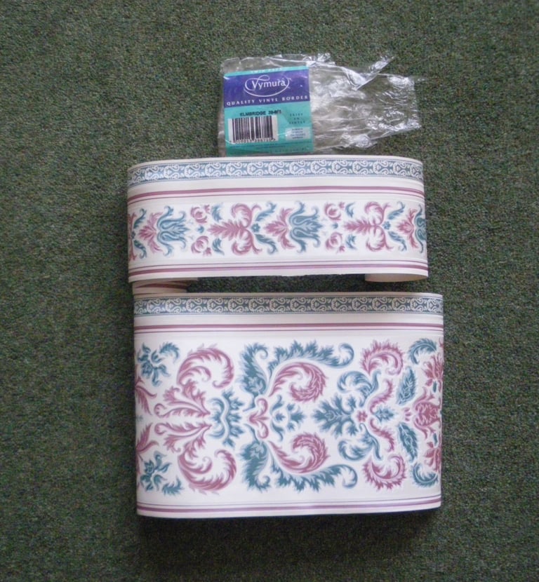 Vymura Ready Pasted Wallpaper (14 rolls, 2 designs and 7 rolls of border.