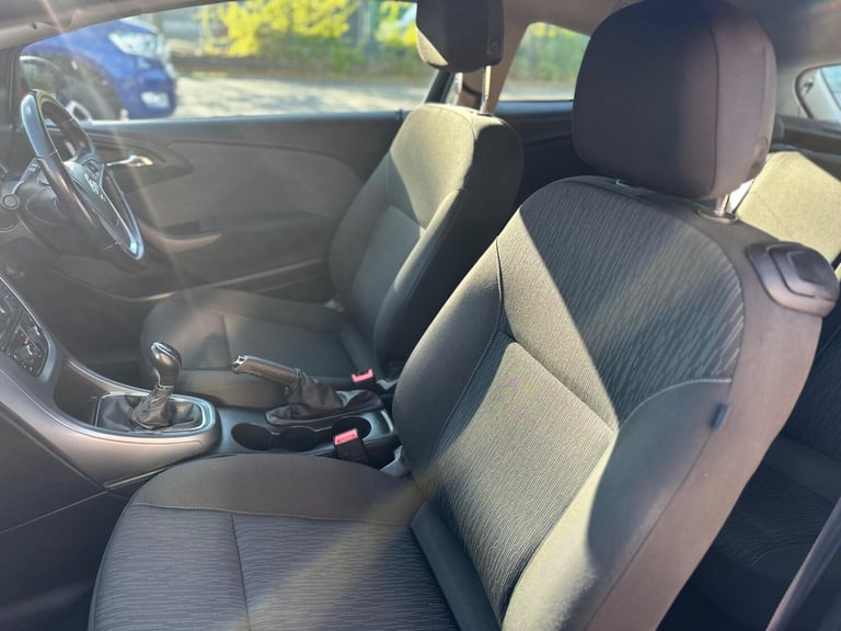 2016 Vauxhall Astra GTC 1.4i Turbo Sport Euro 6 (s/s) 3dr HATCHBACK Petrol Manual