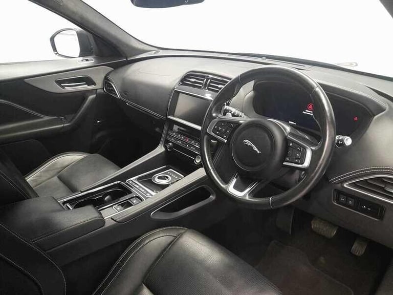 2020 Jaguar F-Pace 2.0 D180 Chequered Flag SUV 5dr ESTATE Diesel Automatic