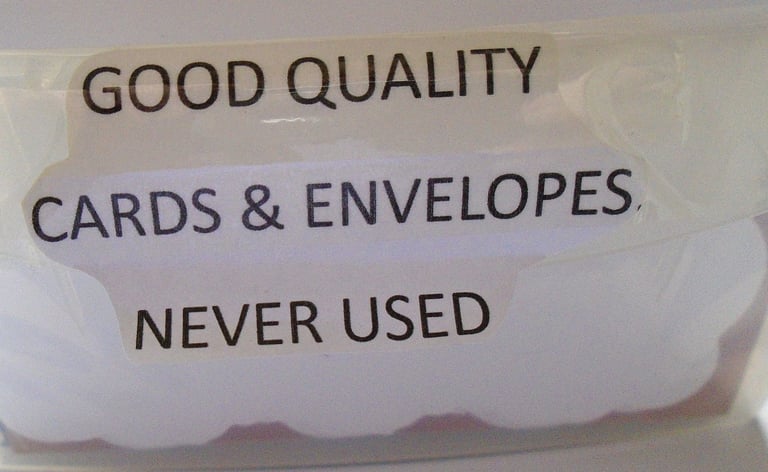 GOOD QUALITY CARDS AND ENVELOPES. AS NEW NEVER USED. BARGAIN PRICE