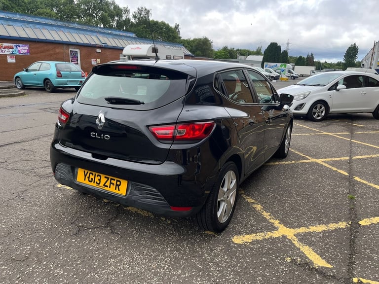 RENAULT CLIO 1.2 PETROL ONLY 75 K AND FSH 