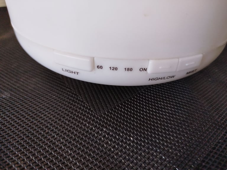 Air purifier,Diffuser .