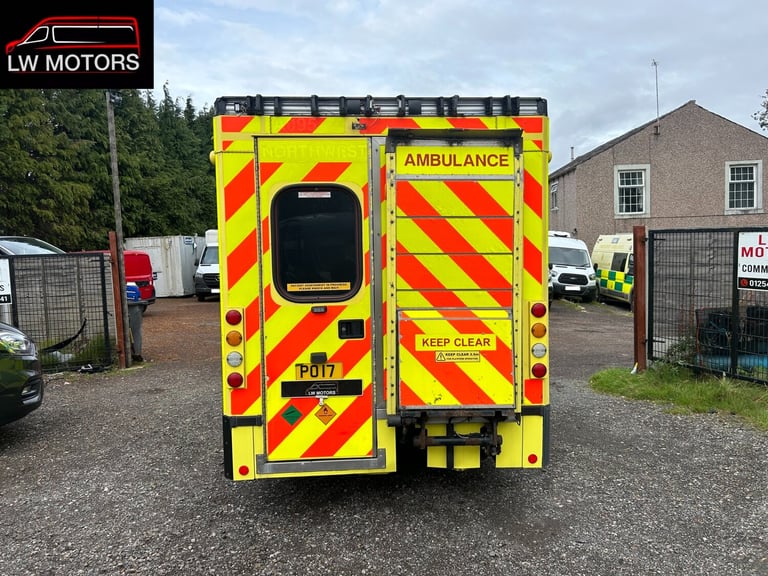 MERCEDES BENZ SPRINTER 519 CDI DIRECT EX AMBULANCE SERIVICS 2017 17 REG EURO 6