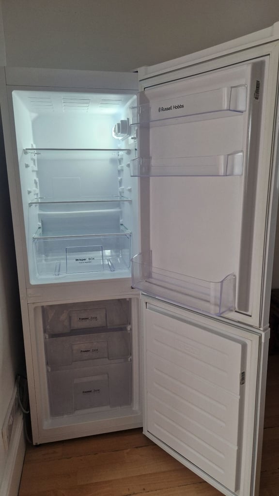 Russell Hobbs Medium Size 60/40 Fridge Freezer