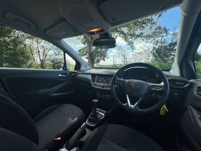 2019 Vauxhall Crossland X 1.2T ecoTec [110] SE 5dr [6 Speed] [S/S] HATCHBACK PETROL Manual