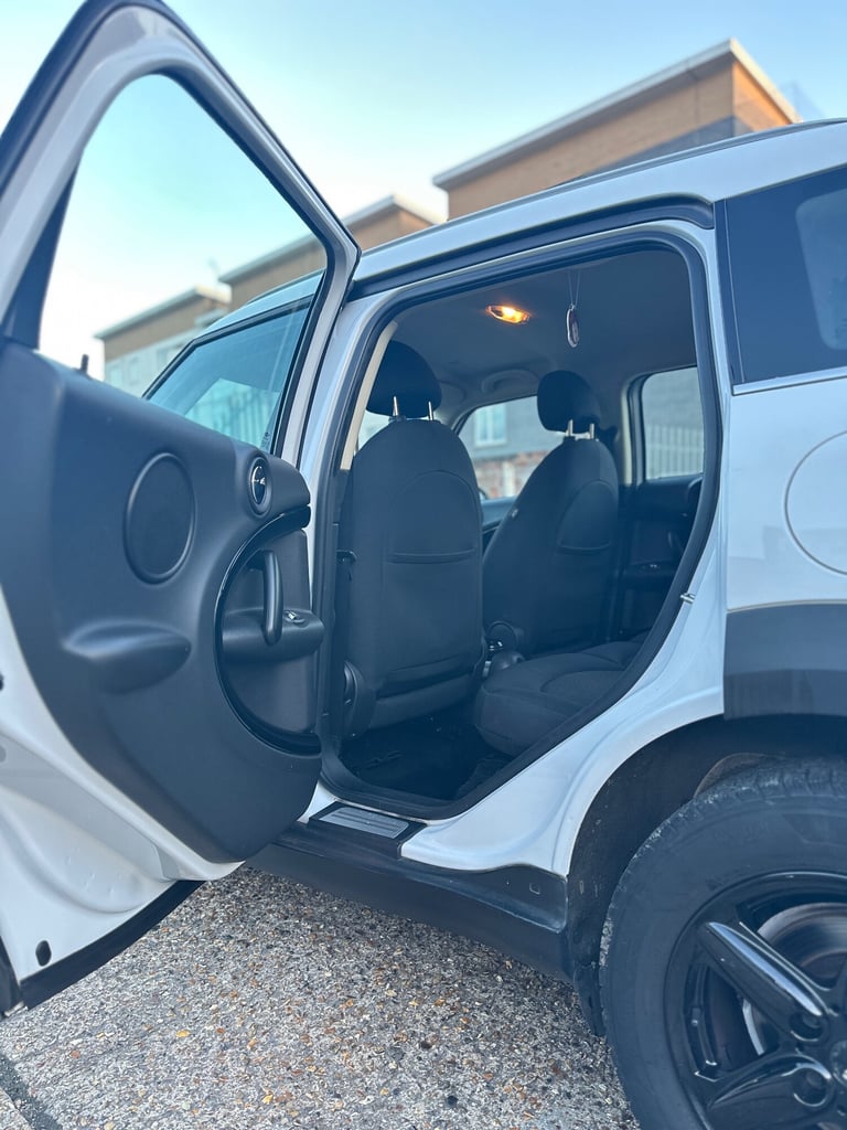 2014 MINI Countryman 1.6 One 5dr Auto HATCHBACK Petrol Automatic