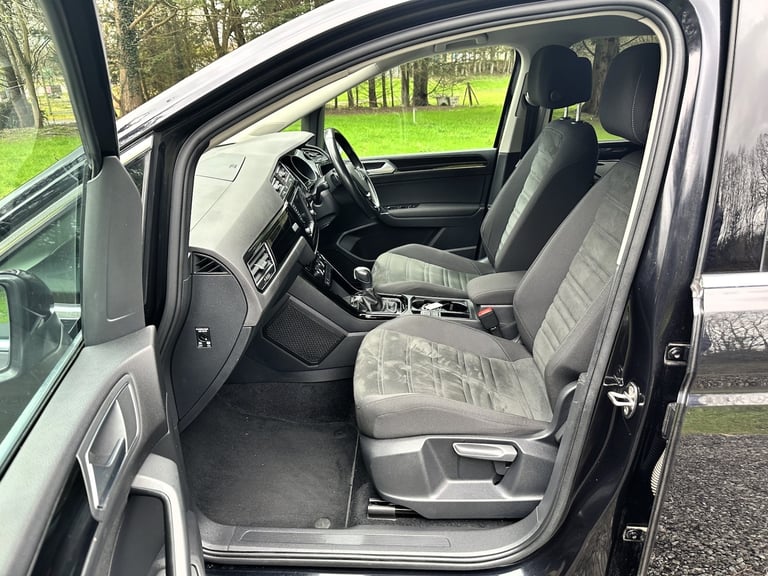 VW TOURAN 2016 16 PLATE,1.4 PETROL HIGH LINE TSI DSG 7 SEATS,IMMACULATE MPV