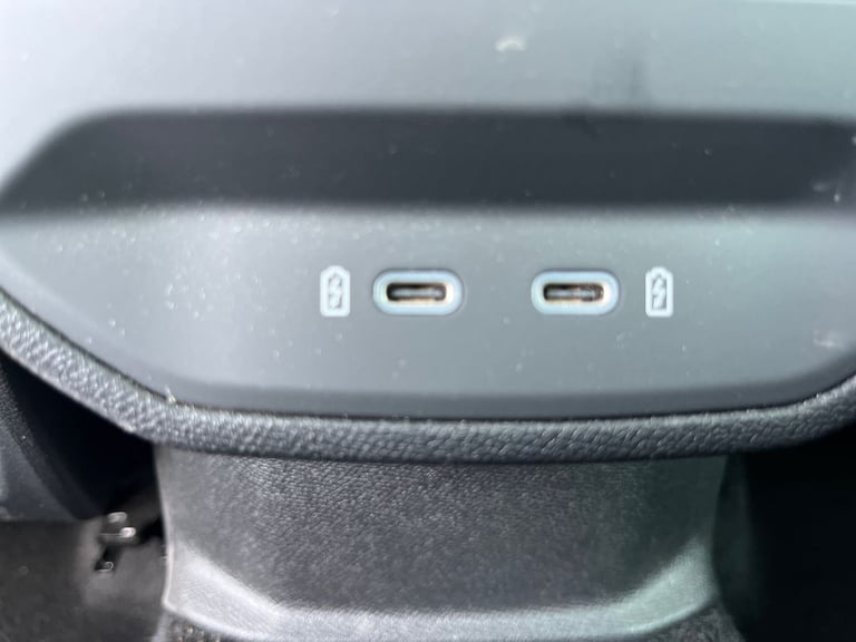  SEAT Leon e Hybrid 1.4 Ehybrid 12.8kwh Fr Hatchback 5dr Petrol Plug In Hybrid