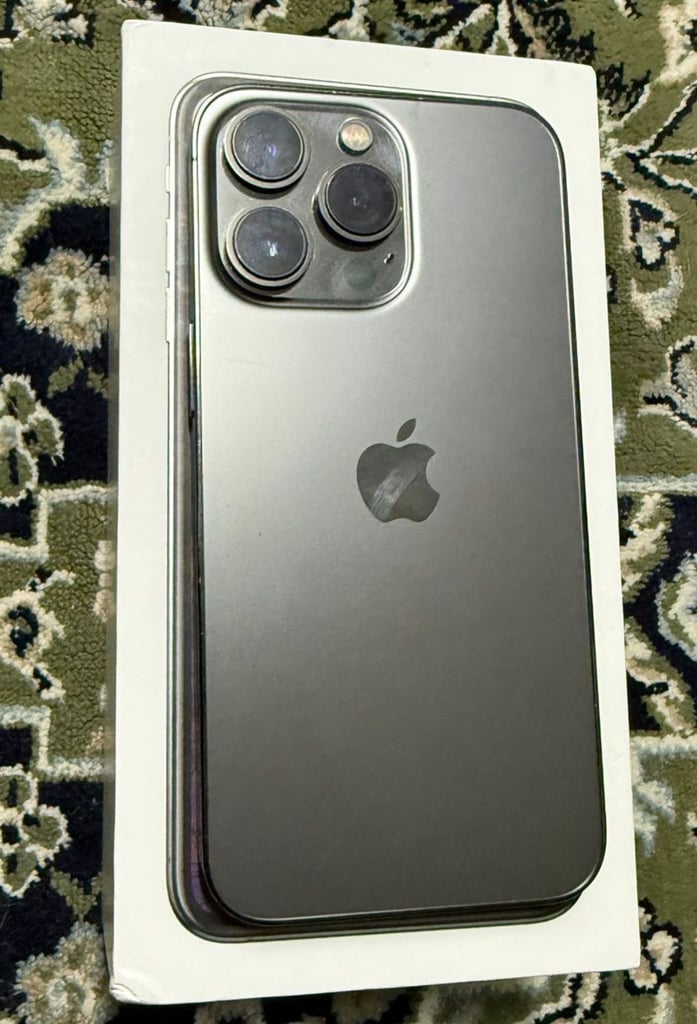 image for Apple iPhone 13 Pro 128 Gb Unlocked Brilliant Original Condition 