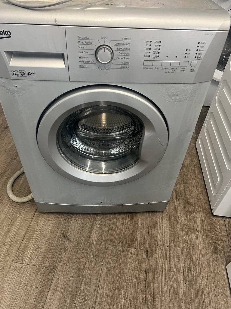 image for £60 beko washing machine works perfectly well collect only 
