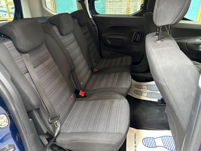 2020 Vauxhall Combo Life 1.5 Turbo D BlueInjection Energy Auto Euro 6 (s/s) 5dr MPV Diesel Automatic