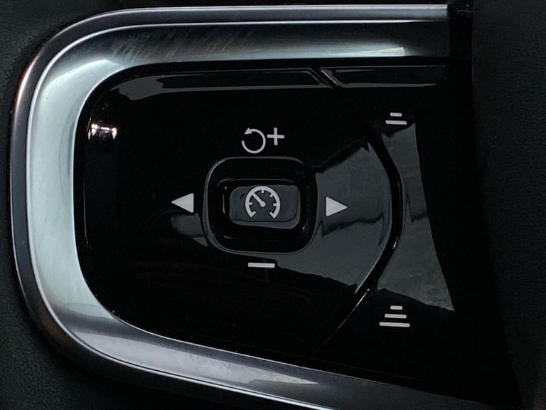 2022 Polestar Polestar 2 300kW 78kWh Long Range DM [Plus] 5dr 4WD Auto Saloon ELECTRIC Automatic