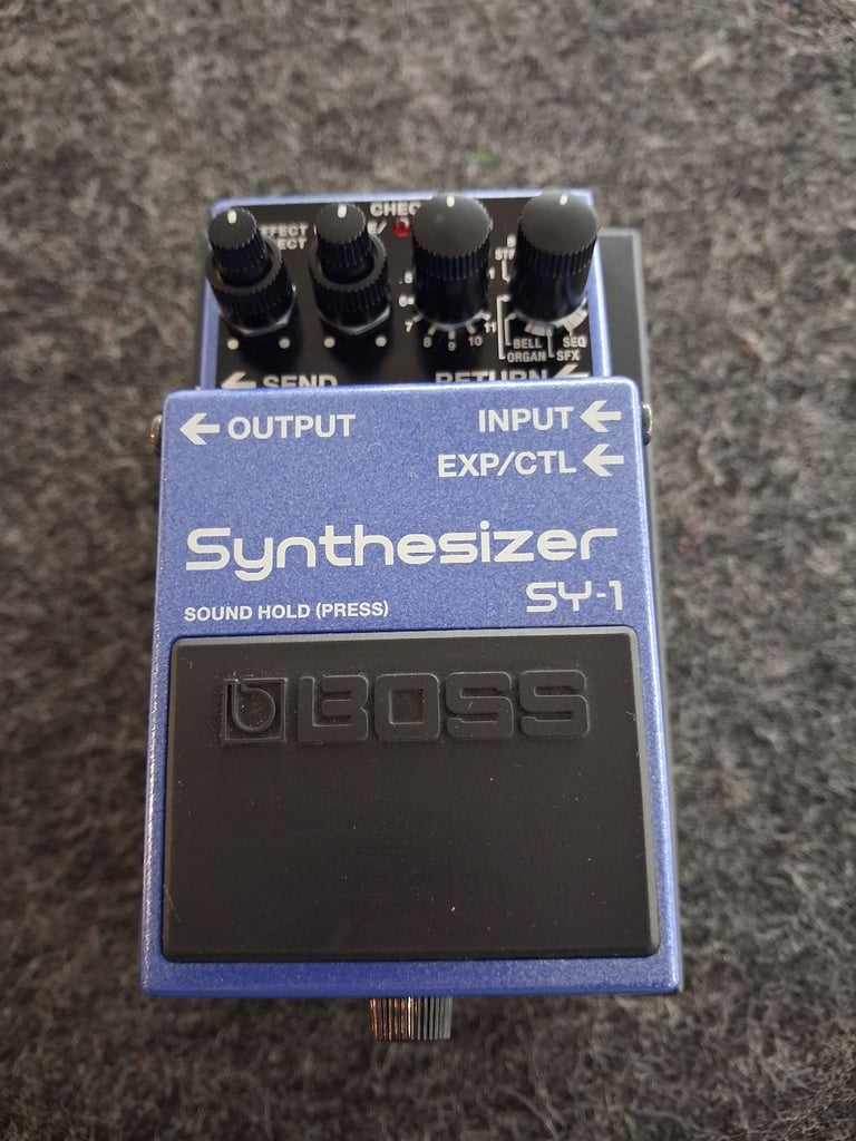 BOSS SY-1 Synthesiser pedal Perfect As New
