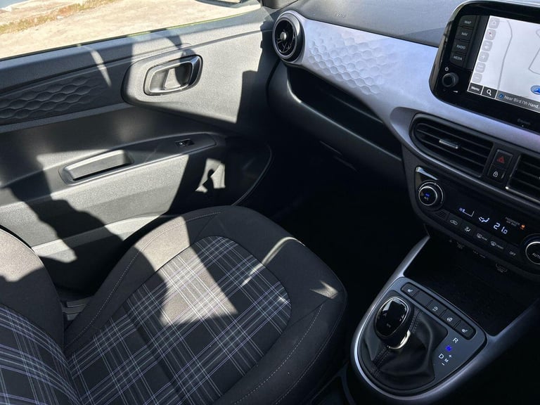 2024 Hyundai i10 1.0 Premium Hatchback 5dr Petrol Auto Euro 6 (s/s) (63 ps) Hatchback PETROL Auto...