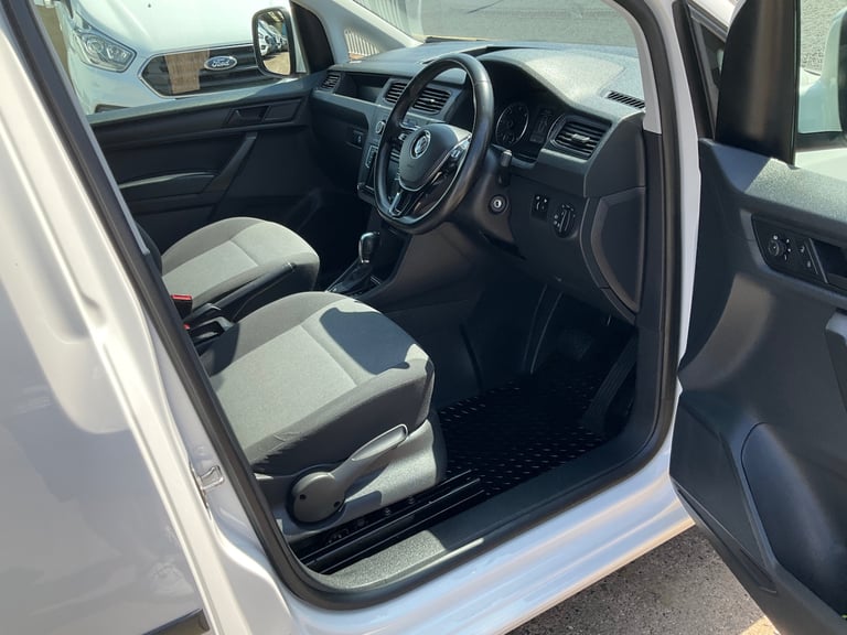 2019 VOLKSWAGEN CADDY HIGHLINE 2.0 TDI 102 BHP BLUEMOTION TECH DSG NAV PANEL VAN