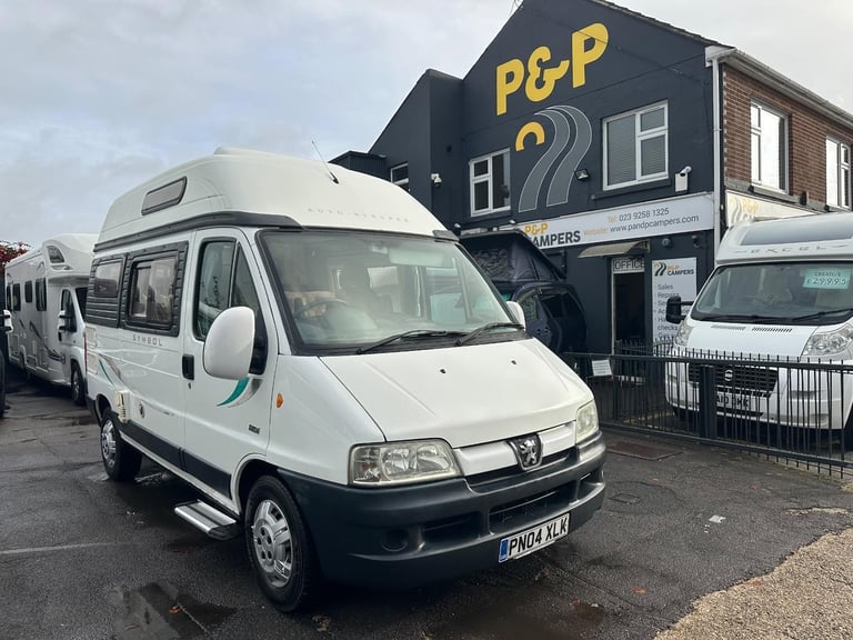 Auto-Sleepers Symbol 2 berth compact DIESEL MANUAL 2004/04