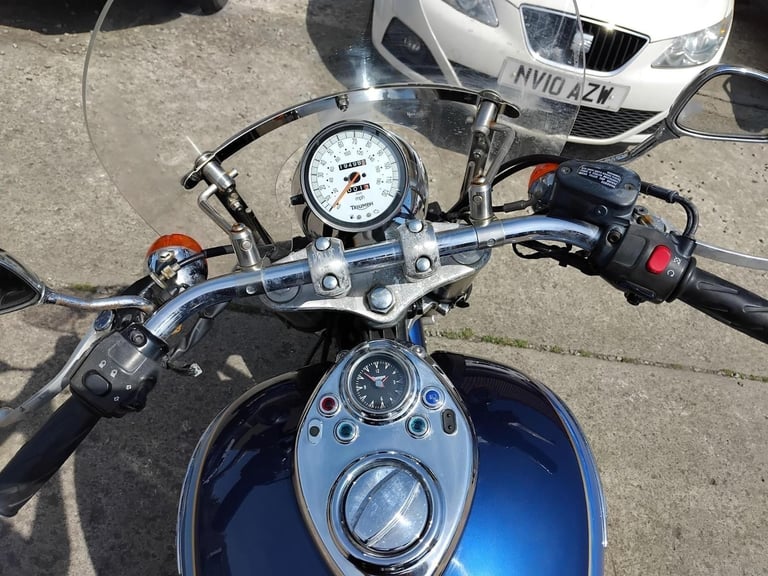 2007 57 TRIUMPH BONNEVILLE AMERICA 865 BLUE CLASSIC CUSTOM CRUISER PANNIERS