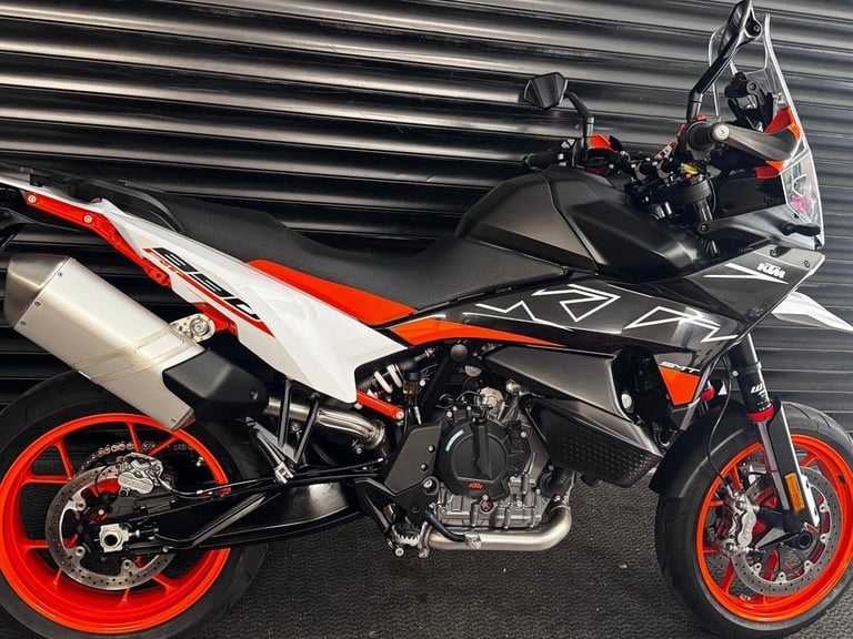 2024 KTM 890  SMT Tech Pack-Htd Grips-Exhaust Link Pipe