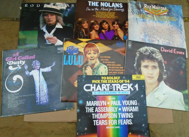 image for JOBLOT OF VINYL ALBUMS: LOT F; 20 ALBUMS FOR £20.00