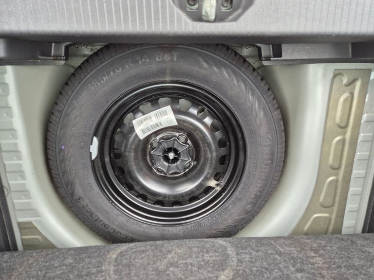 Vauxhall, CORSA, Hatchback, 2014, Semi-Auto, 1229 (cc), 5 doors