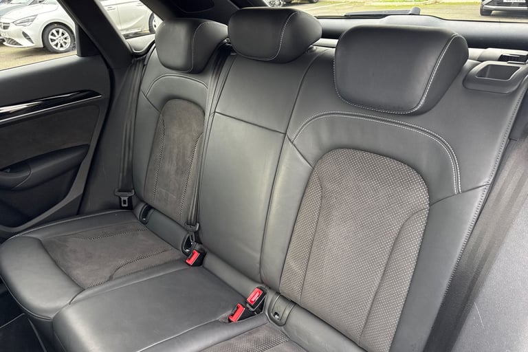 2018 Audi Q3 2.0 TDI Black Edition 5dr ESTATE DIESEL Manual